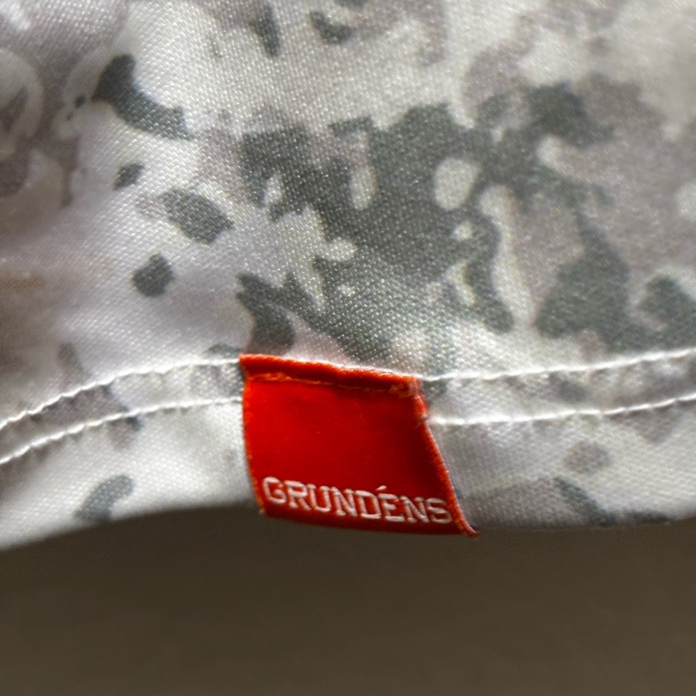 Grunden 2X Men's Gray and White Camouflage Hoodie - Picture 3 of 5